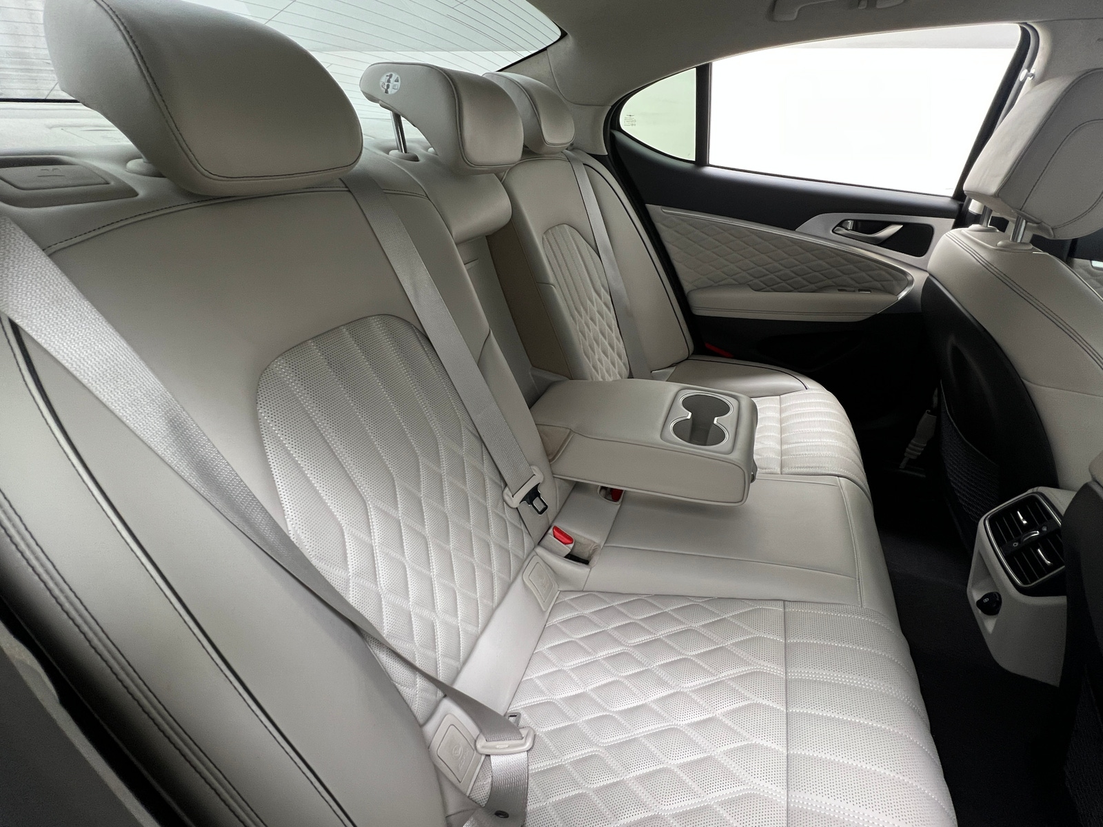 Thumbnail: 2019 Genesis G70 - 5