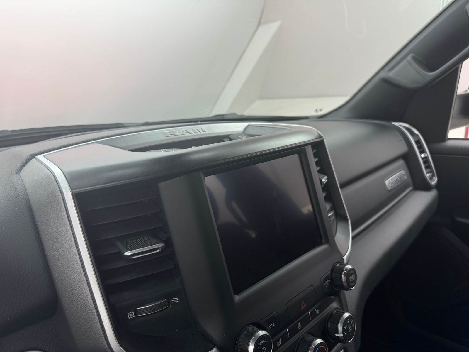 Thumbnail: 2023 RAM 1500 - 4