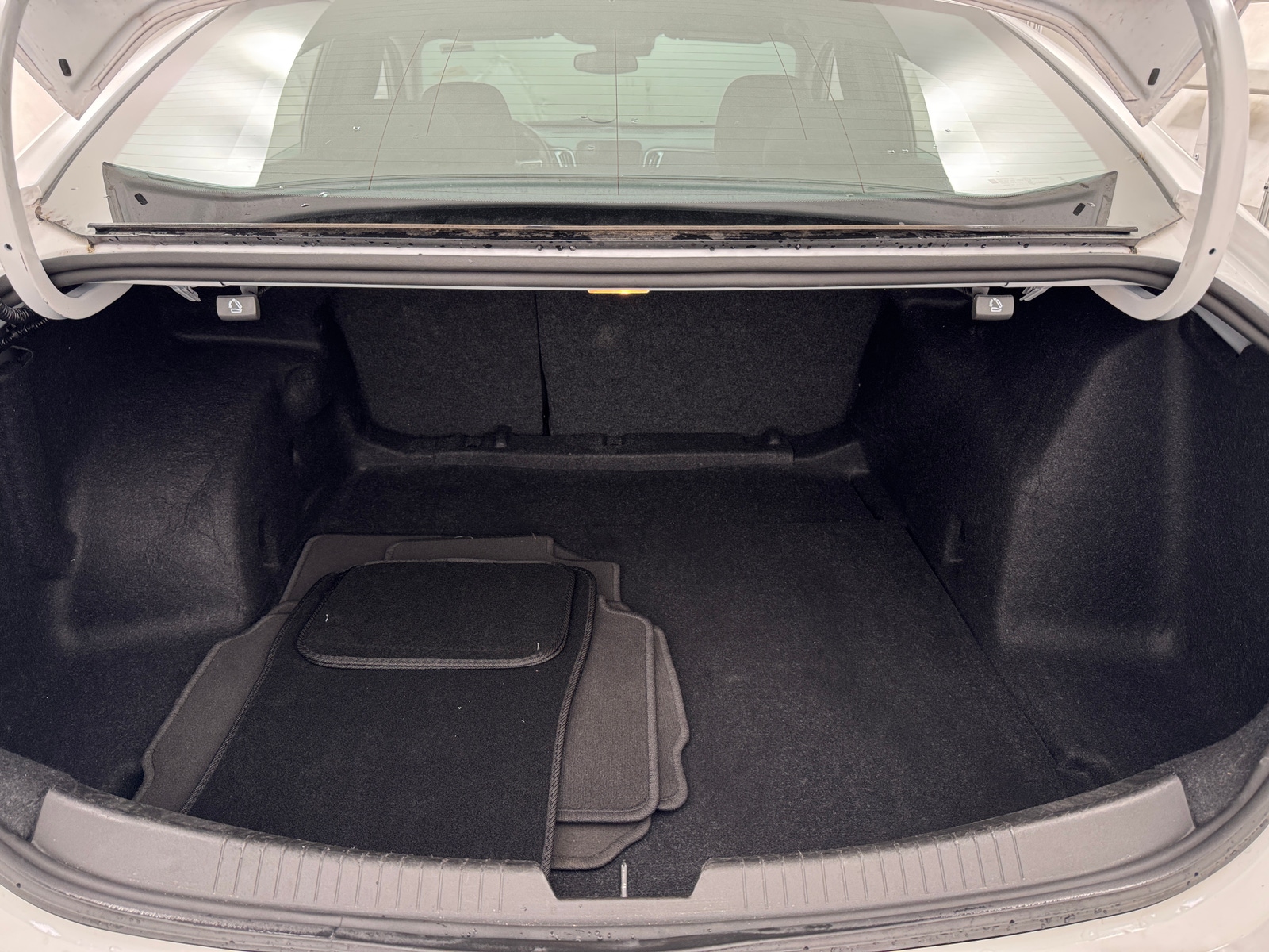 Thumbnail: 2024 Chevrolet Malibu - 7