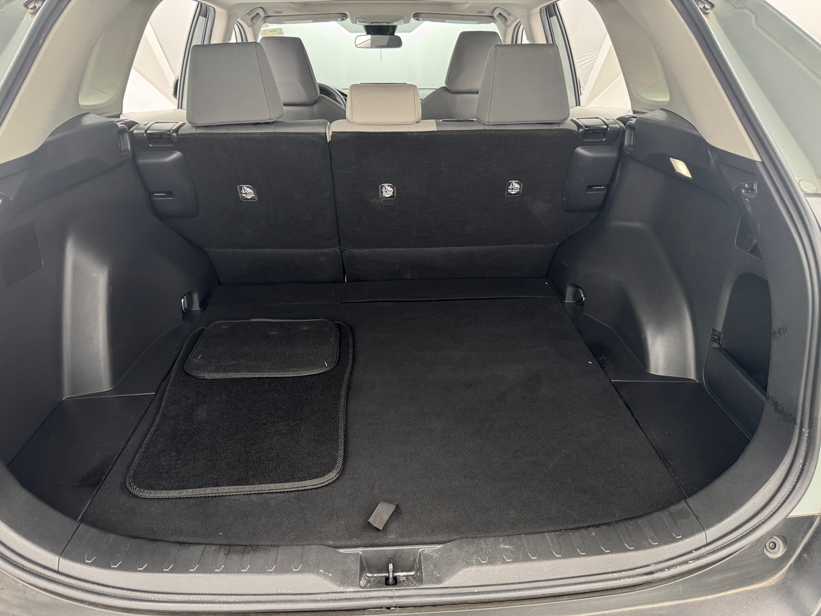 Thumbnail: 2023 Toyota RAV4 - 7