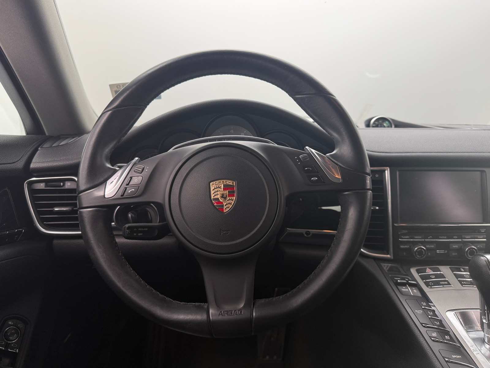 Thumbnail: 2013 Porsche Panamera - 4