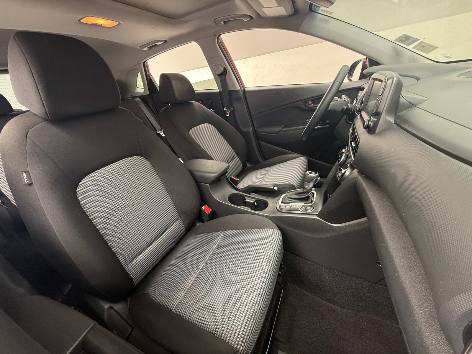 Thumbnail: 2020 Hyundai Kona - 2