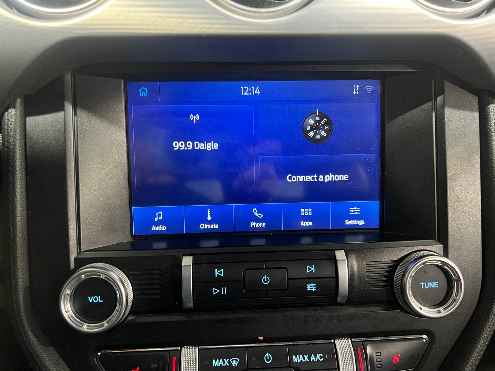 Thumbnail: 2022 Ford Mustang - 4