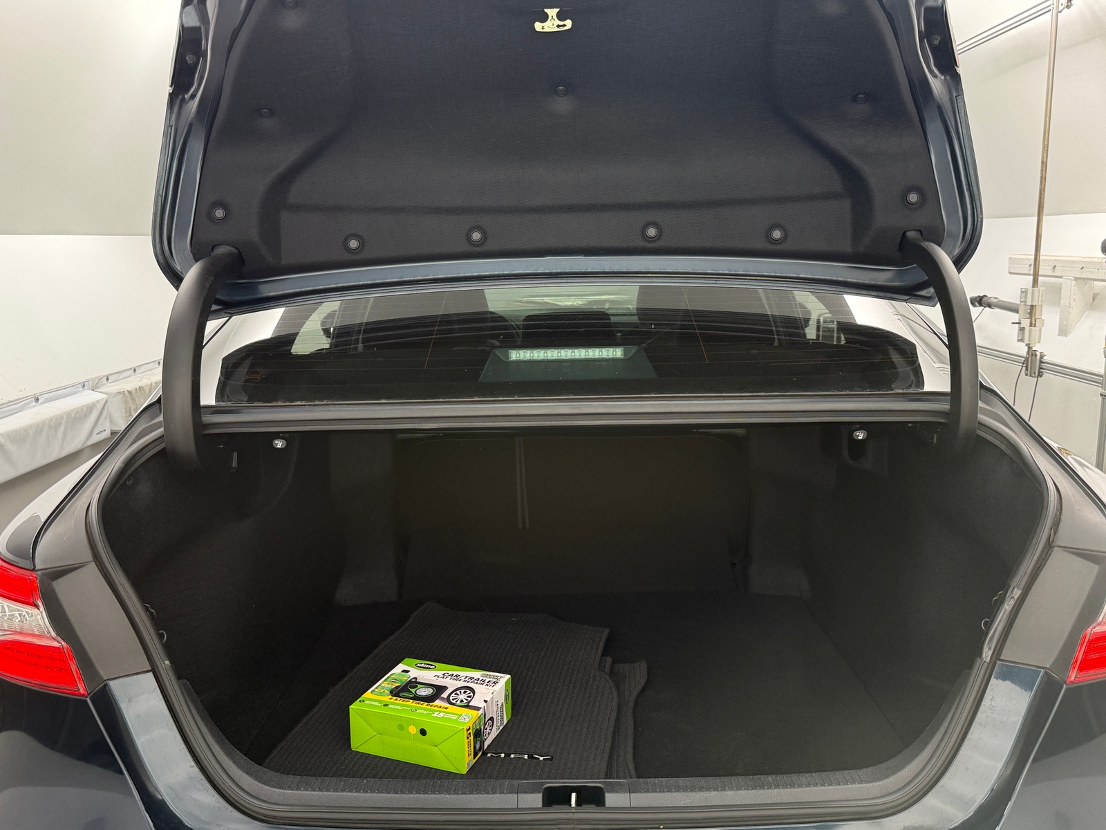 Thumbnail: 2018 Toyota Camry - 6