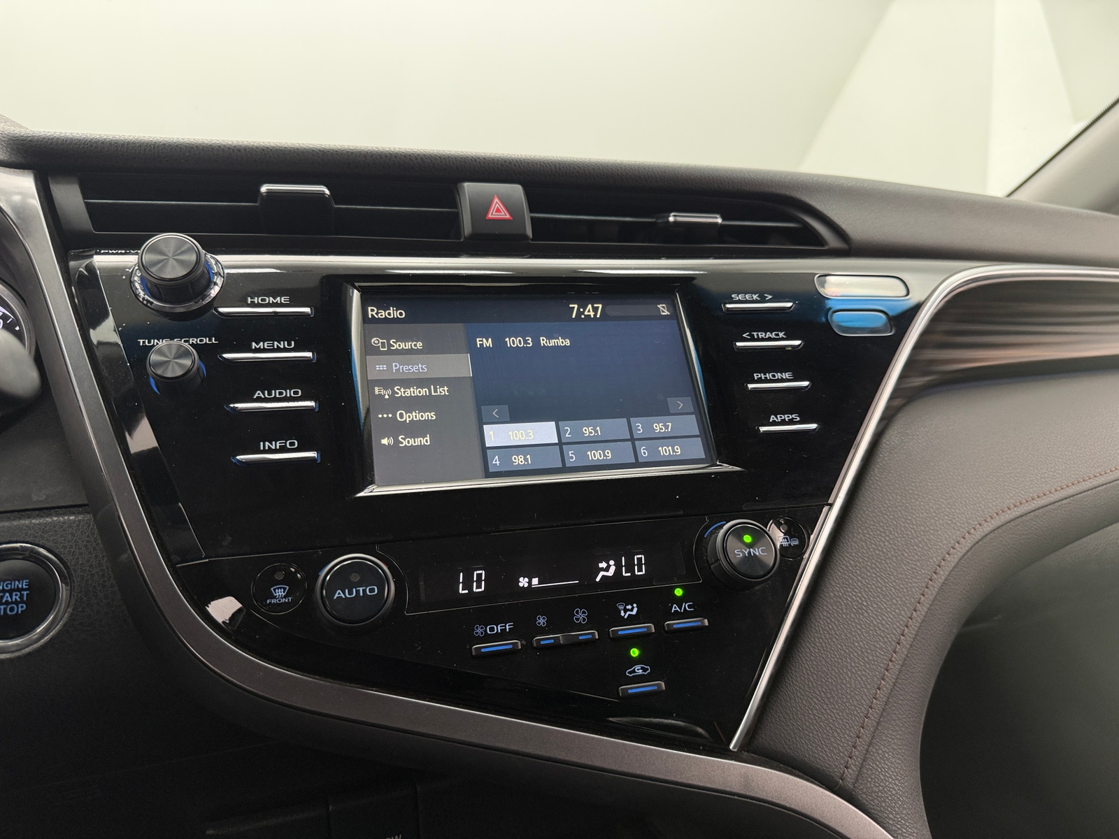 Thumbnail: 2018 Toyota Camry - 3