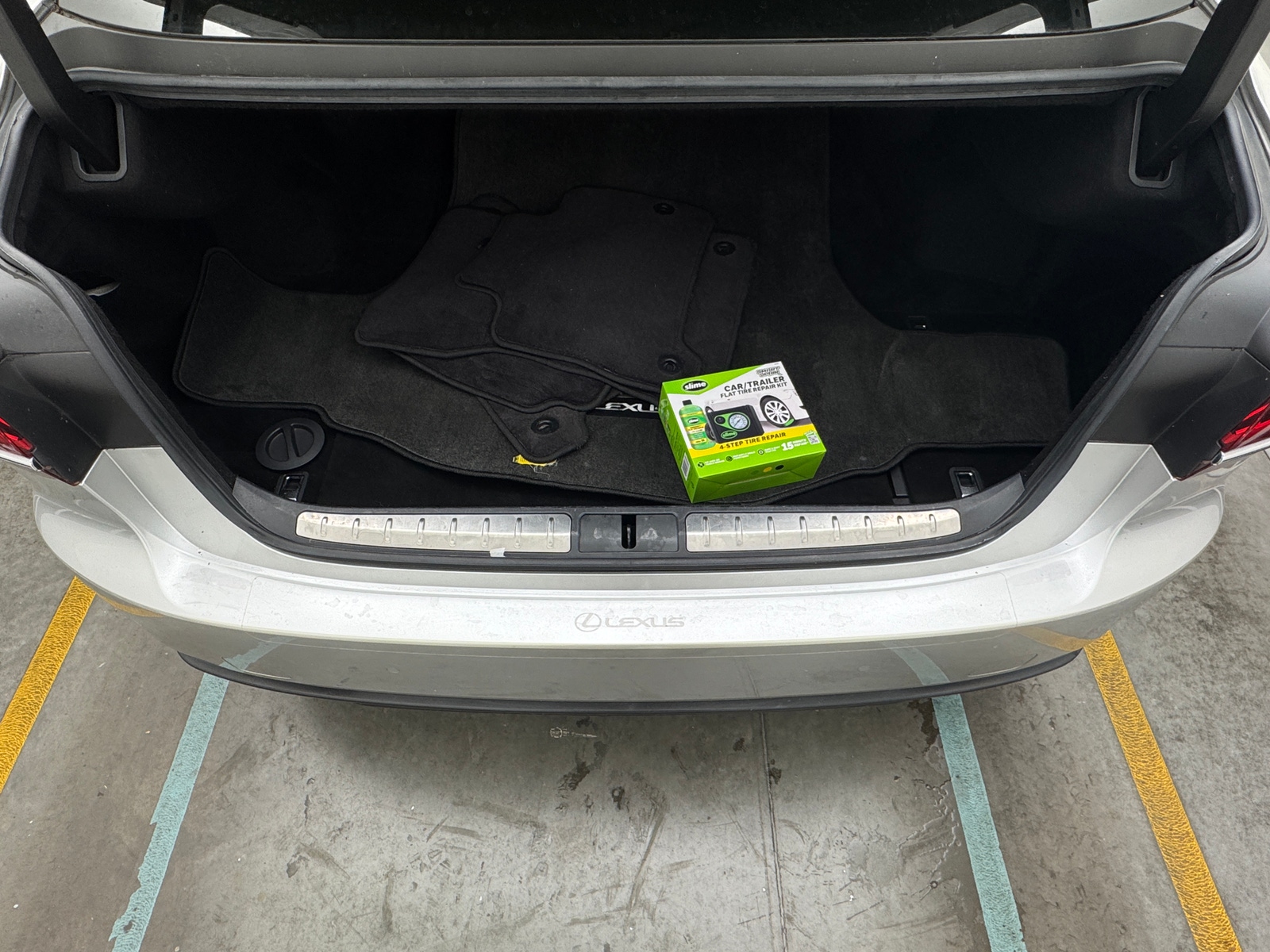 Thumbnail: 2018 Lexus LS - 7