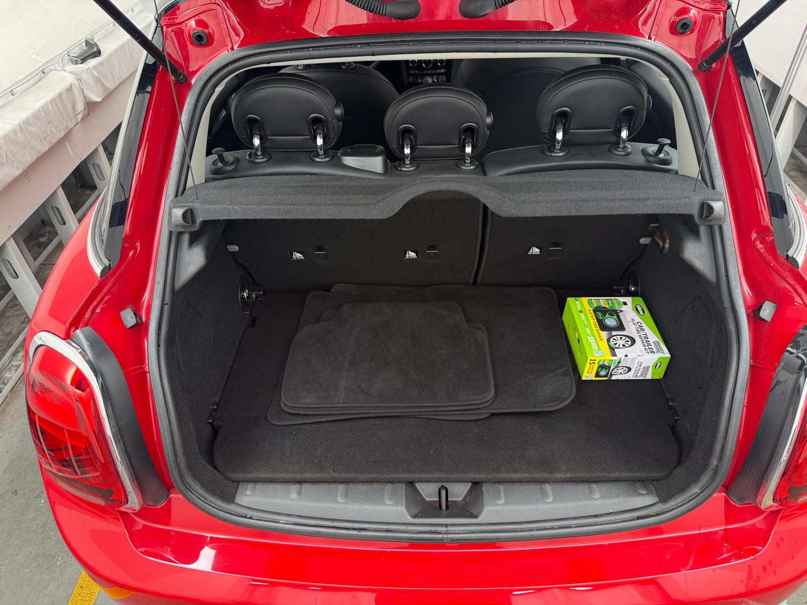 Thumbnail: 2019 MINI Cooper Hardtop - 6