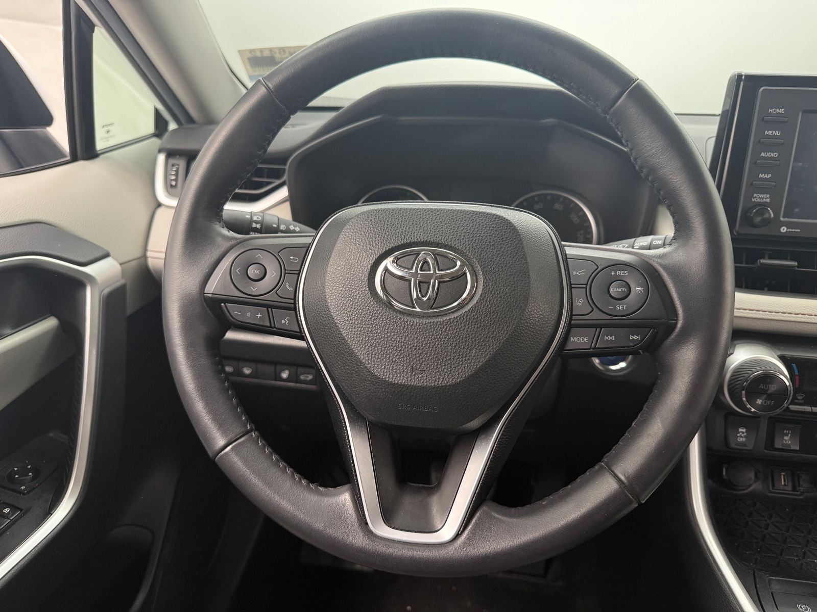 Thumbnail: 2020 Toyota RAV4 - 5