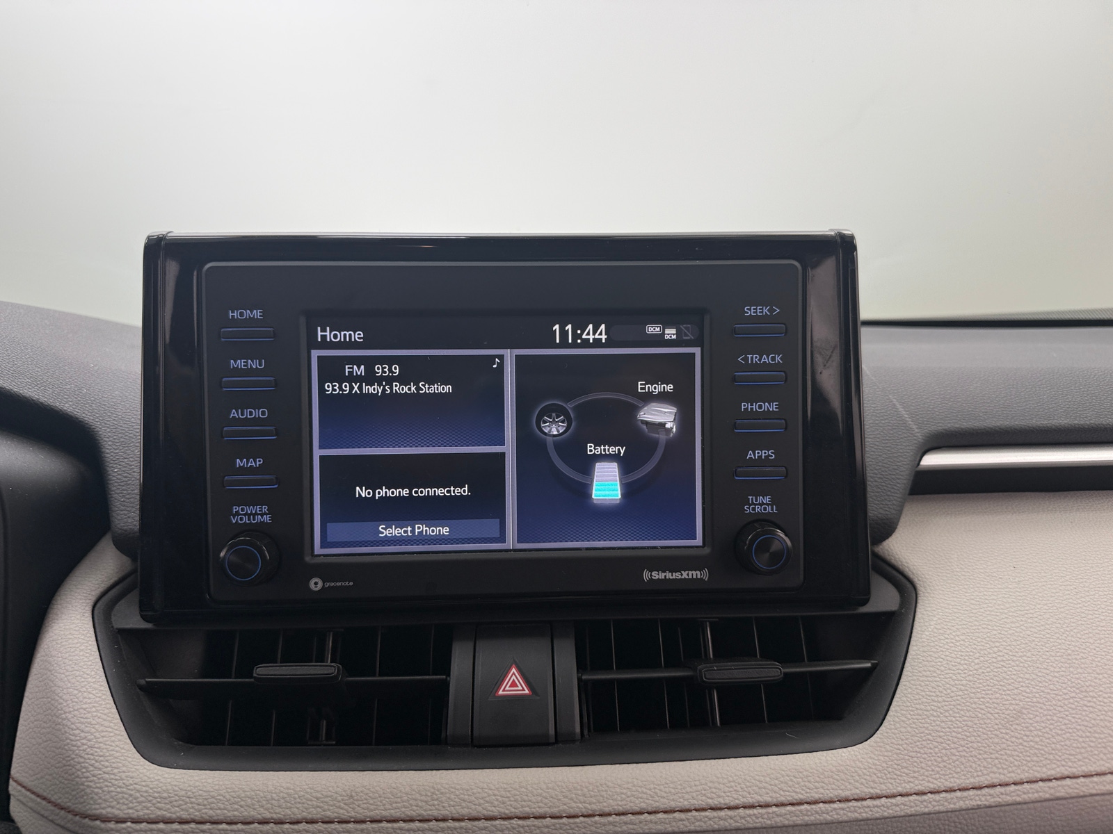 Thumbnail: 2020 Toyota RAV4 - 4