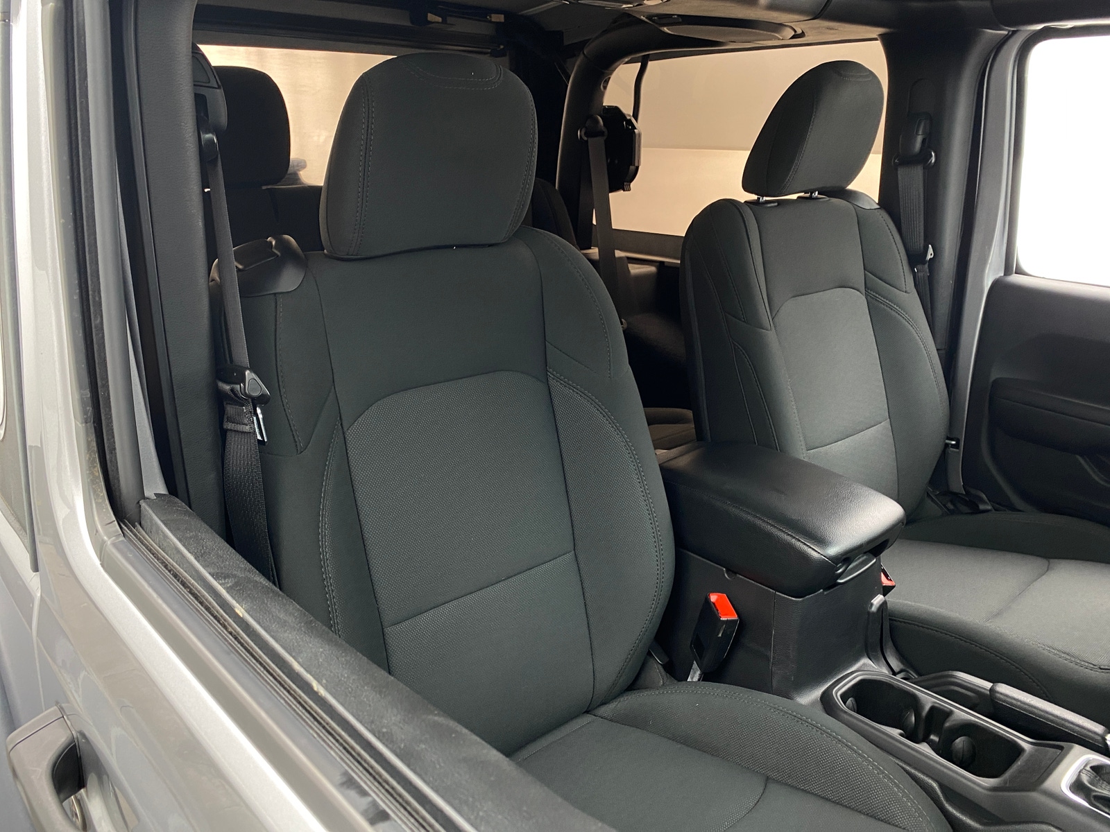 Thumbnail: 2019 Jeep Wrangler - 2