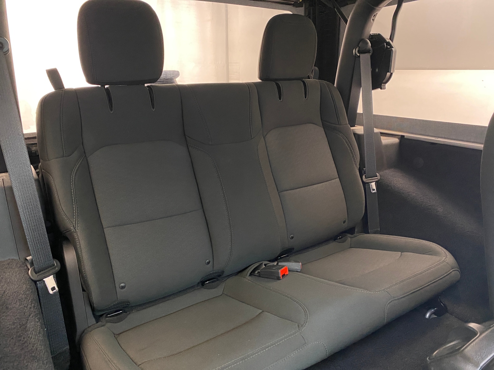 Thumbnail: 2019 Jeep Wrangler - 6