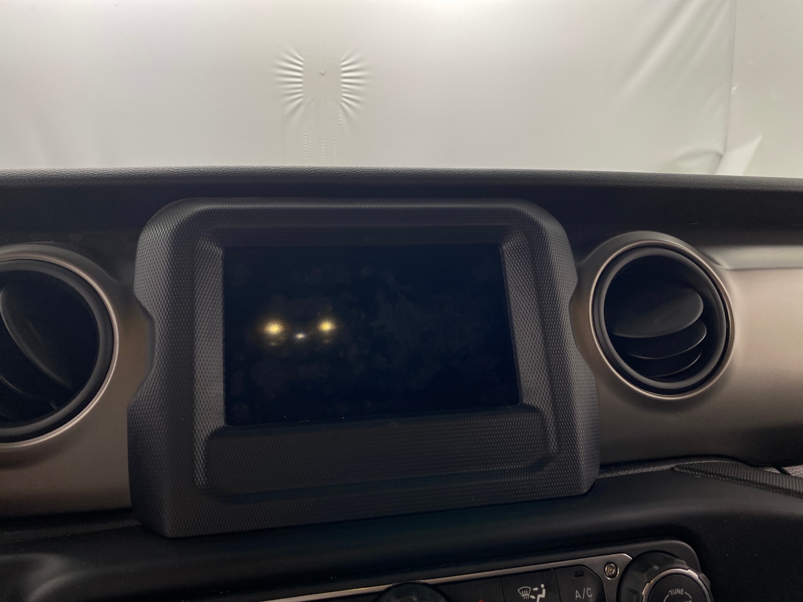 Thumbnail: 2019 Jeep Wrangler - 4