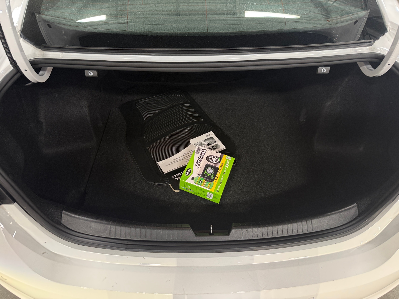 Thumbnail: 2024 Chevrolet Malibu - 7