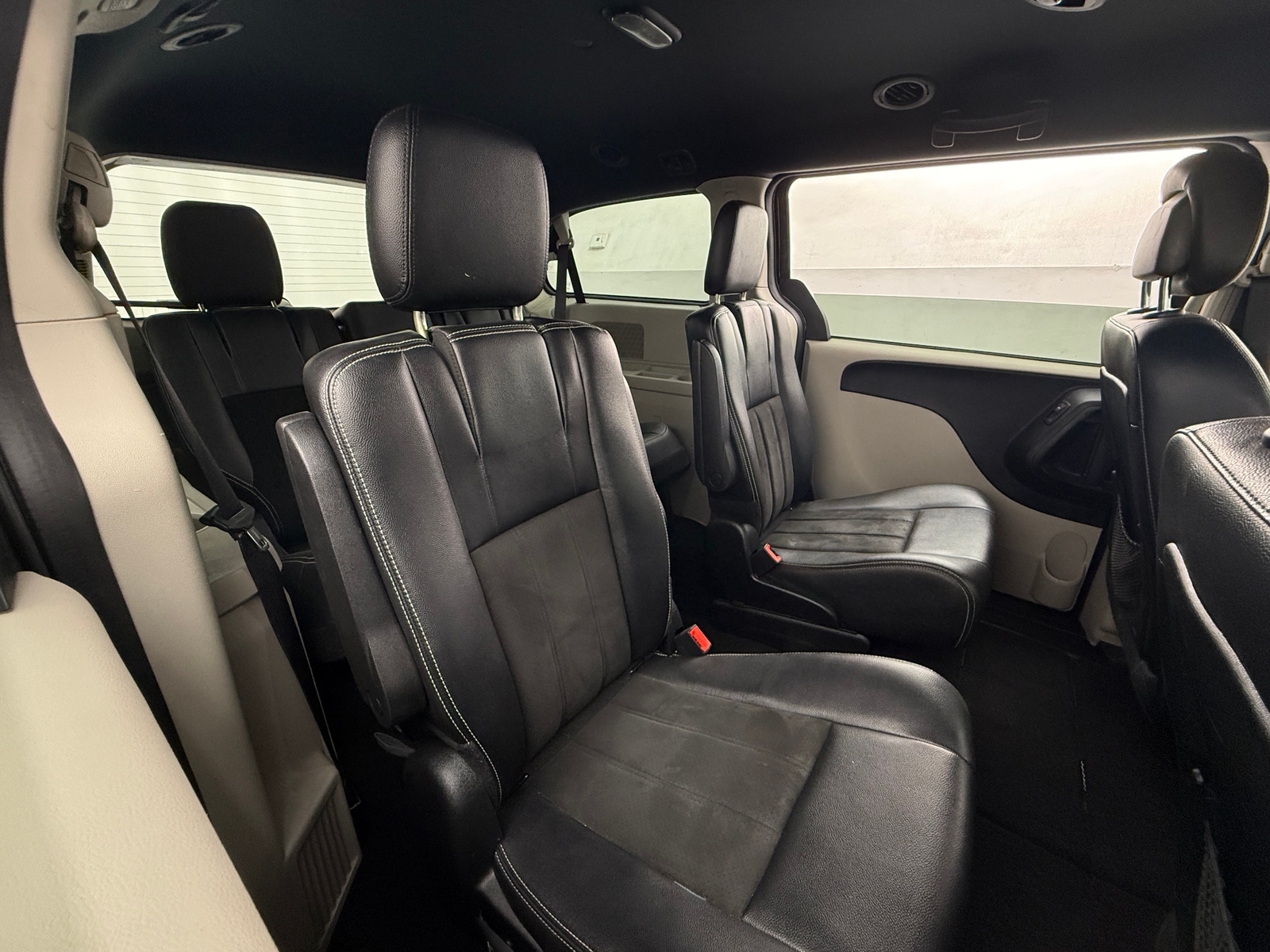 Thumbnail: 2019 Dodge Grand Caravan - 5