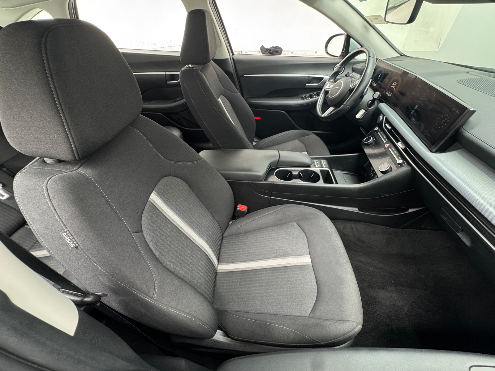 Thumbnail: 2024 Hyundai Sonata - 2