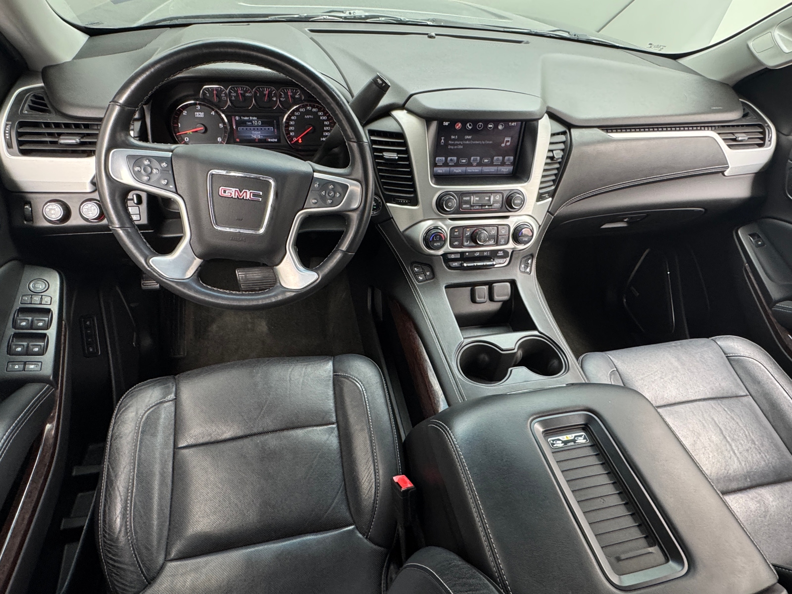 Thumbnail: 2016 GMC Yukon - 2