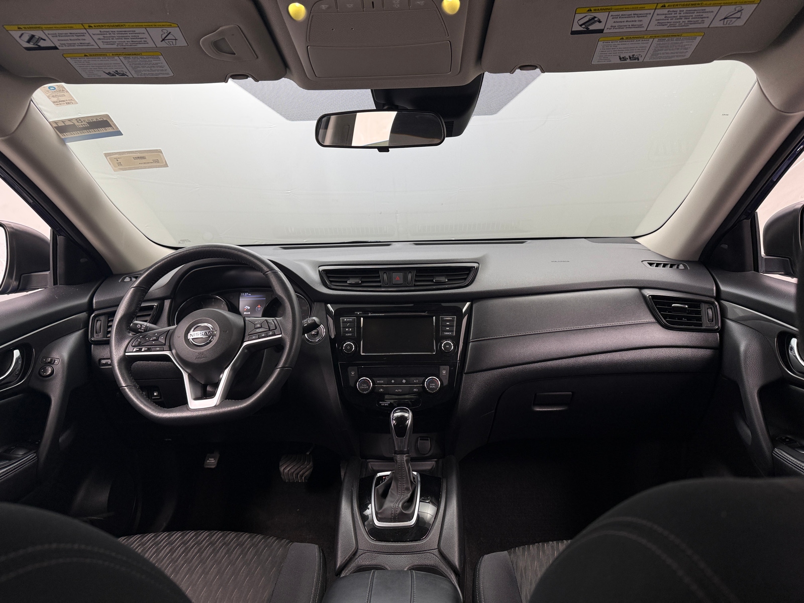 Thumbnail: 2019 Nissan Rogue - 3