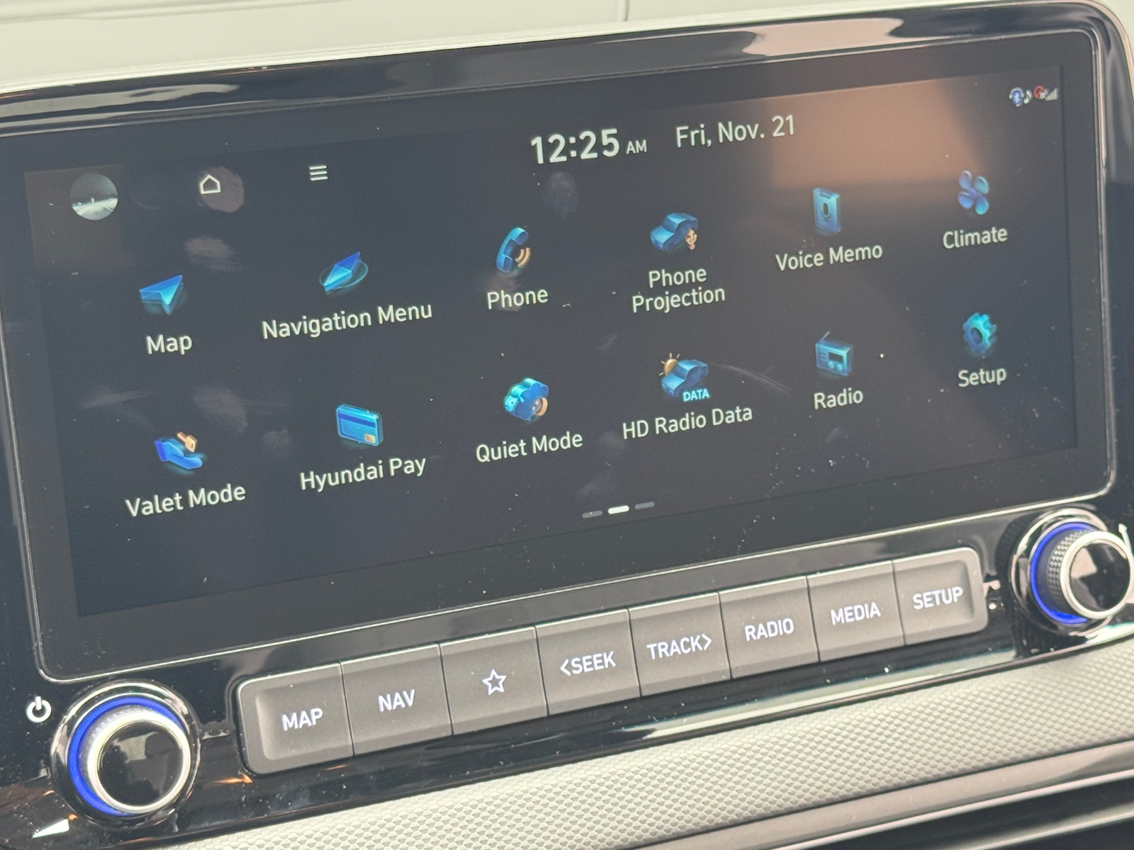 Thumbnail: 2023 Hyundai Kona - 4