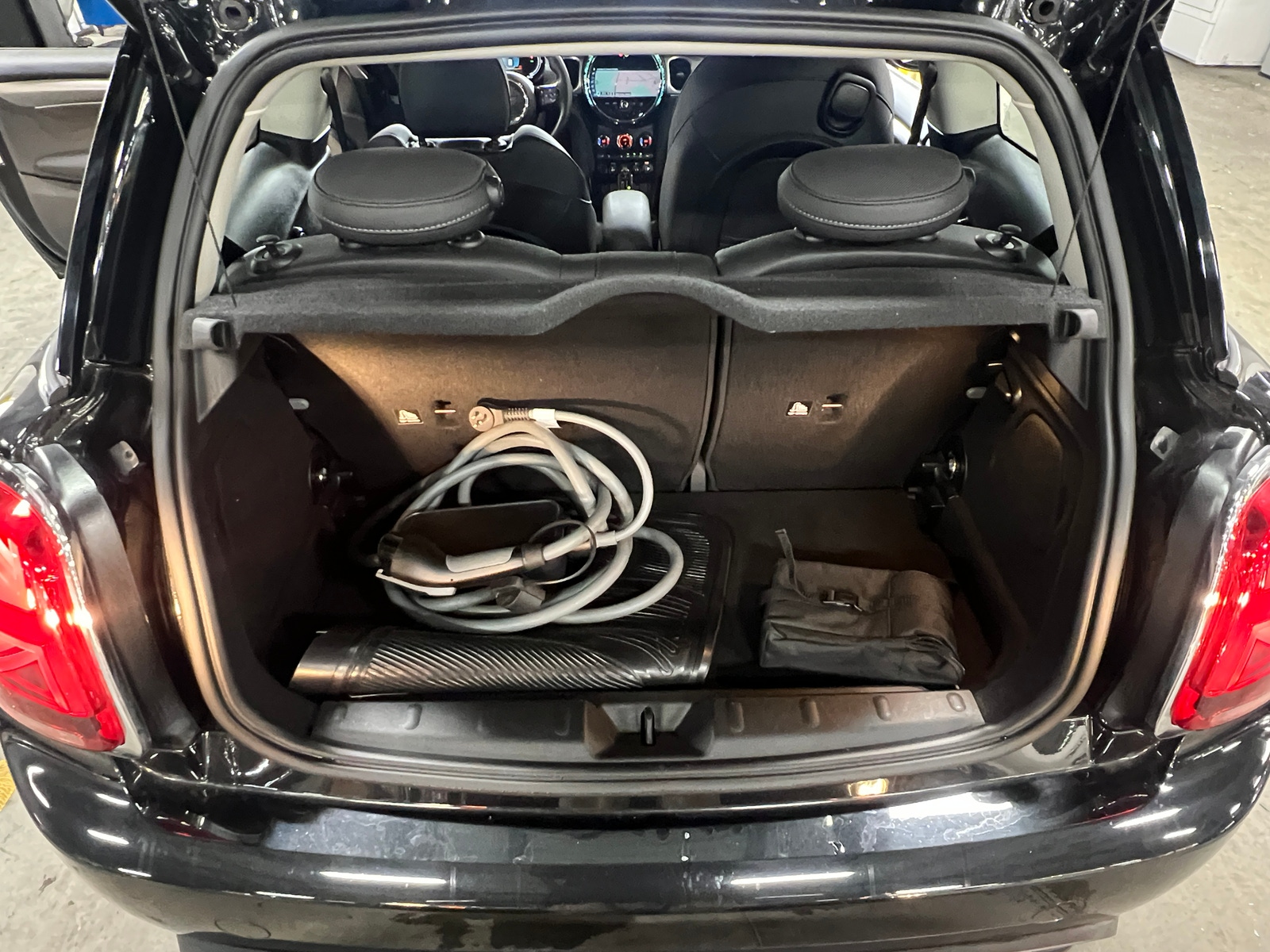 Thumbnail: 2024 MINI Cooper Hardtop - 7