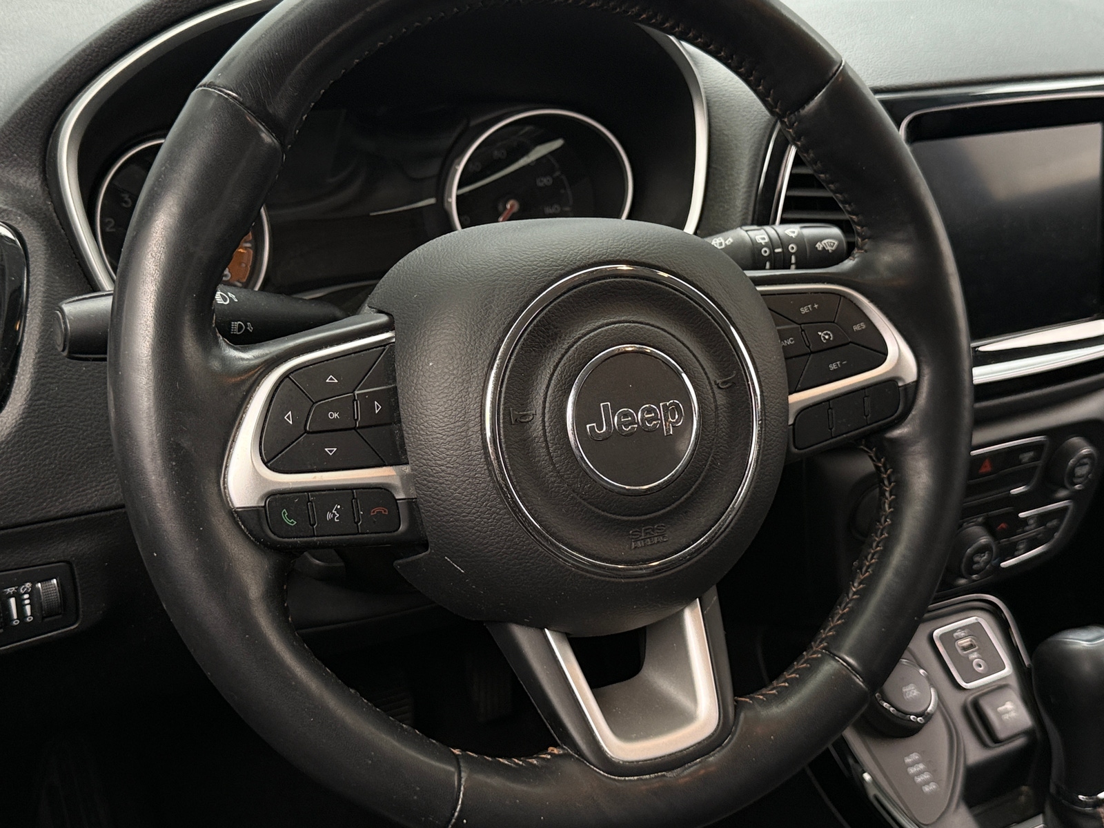 Thumbnail: 2020 Jeep Compass - 4