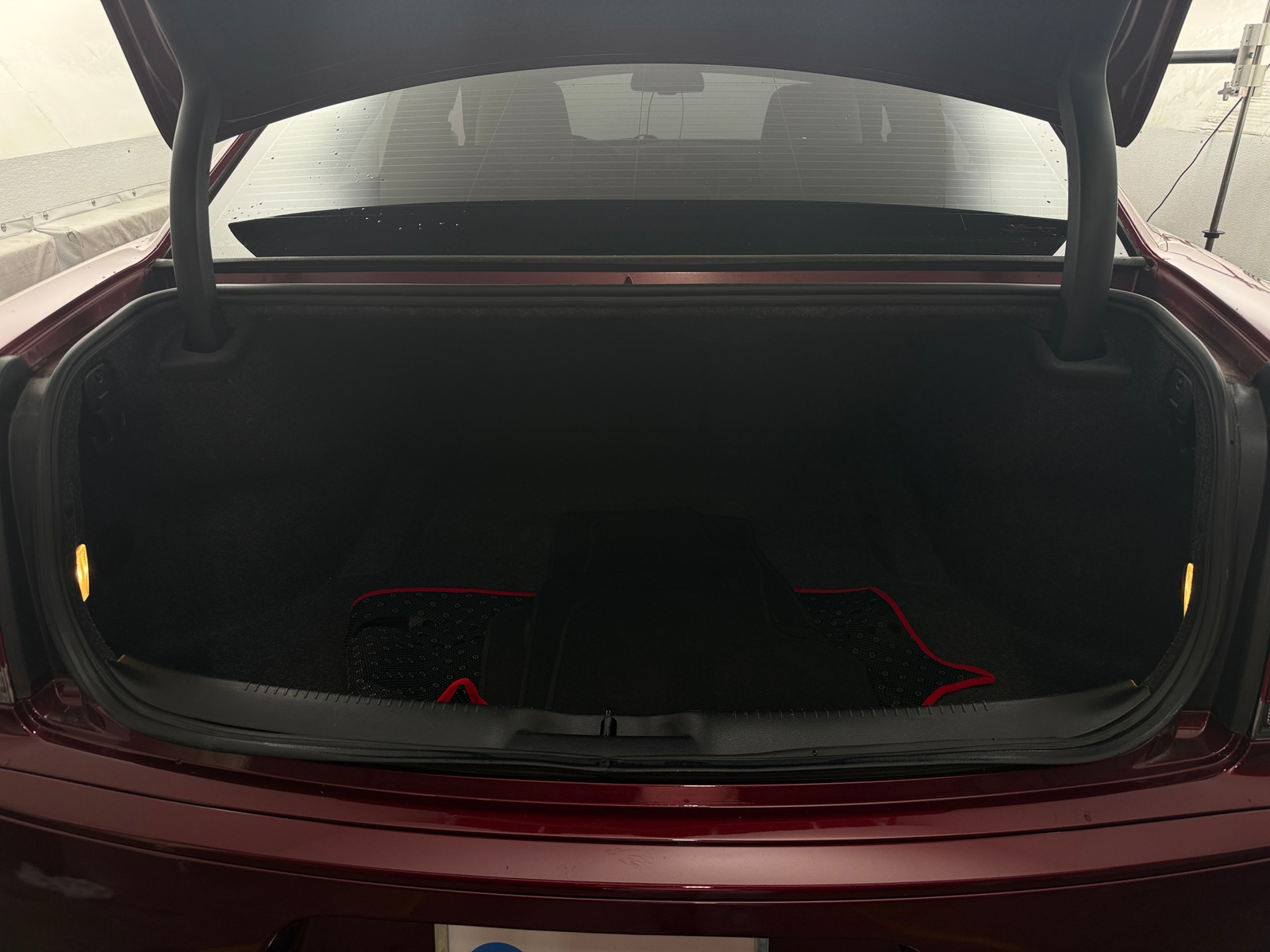 Thumbnail: 2020 Chrysler 300 - 7