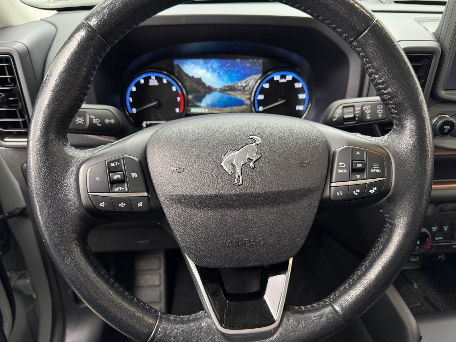 Thumbnail: 2023 Ford Bronco Sport - 5