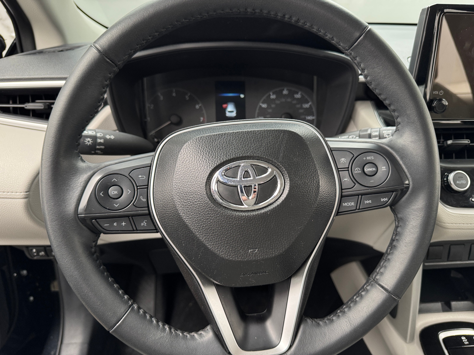 Thumbnail: 2025 Toyota Corolla Cross - 5