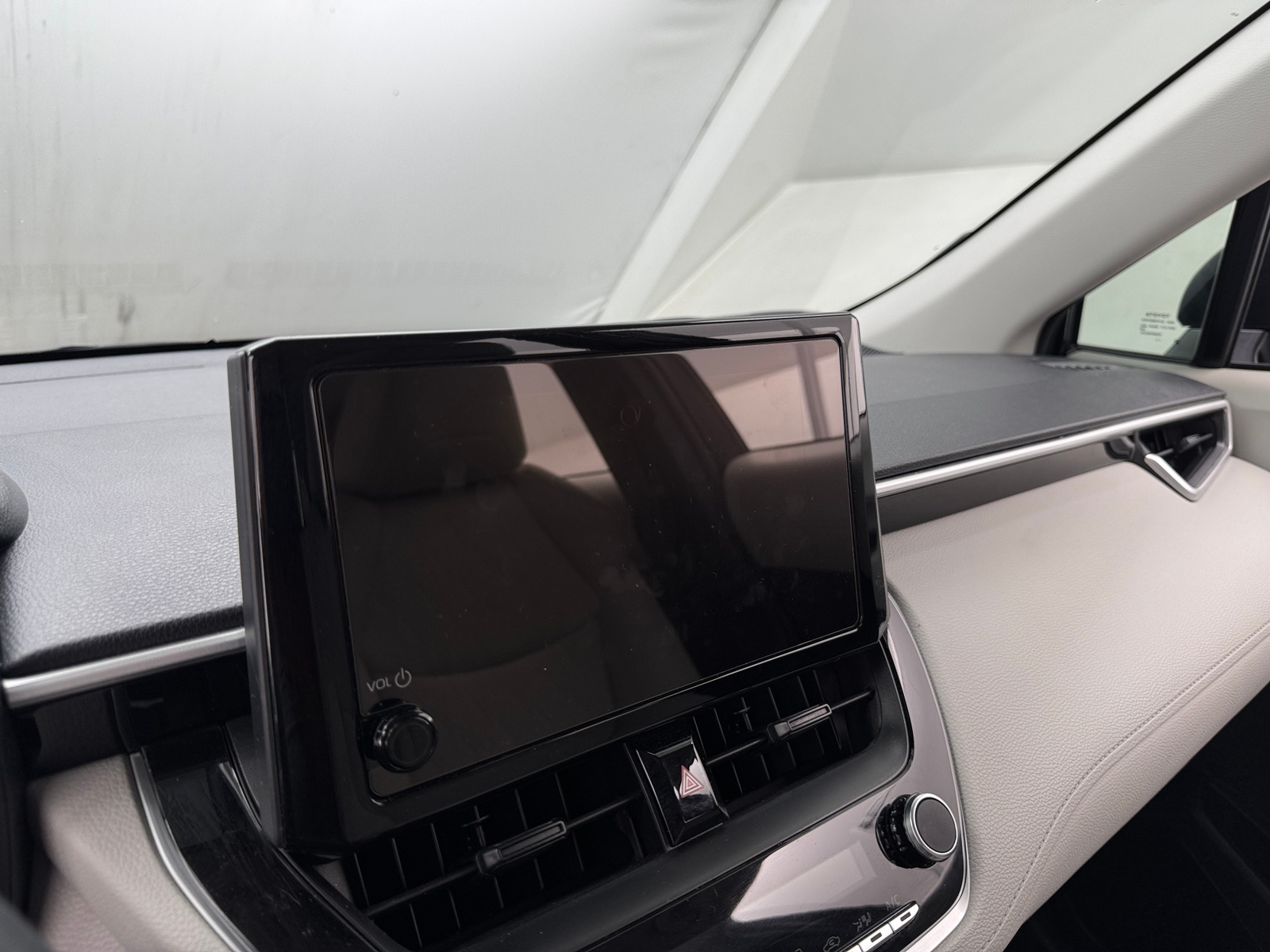 Thumbnail: 2025 Toyota Corolla Cross - 4