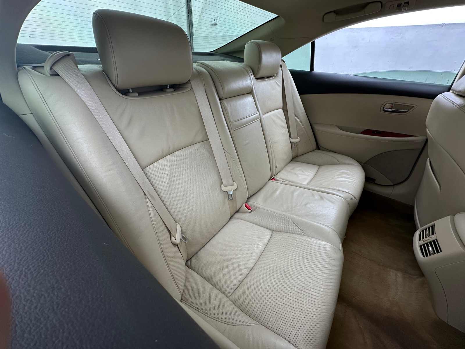 Thumbnail: 2012 Lexus ES - 4