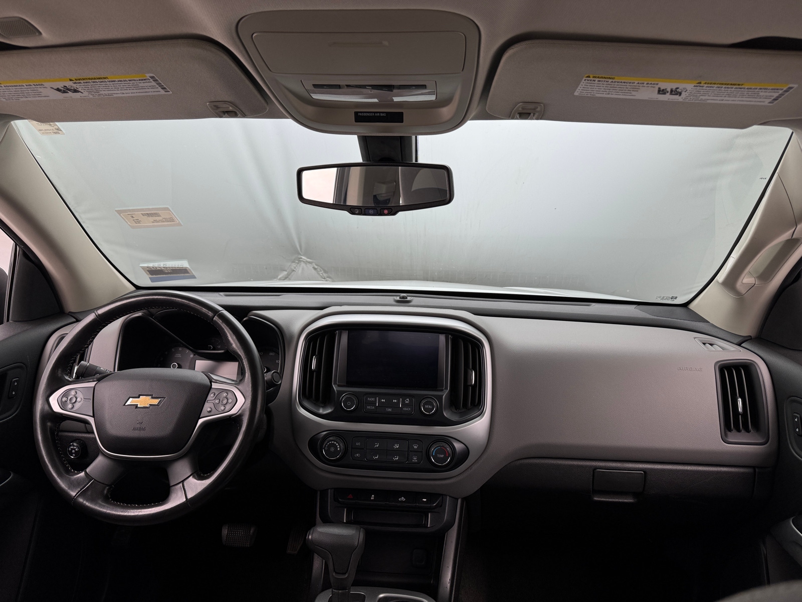 Thumbnail: 2016 Chevrolet Colorado - 3