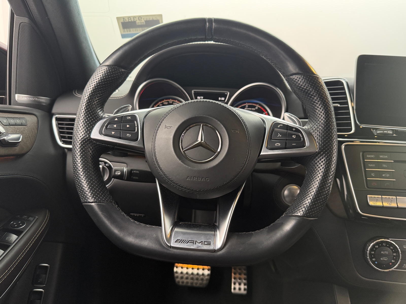 Thumbnail: 2018 Mercedes-Benz GLS - 4