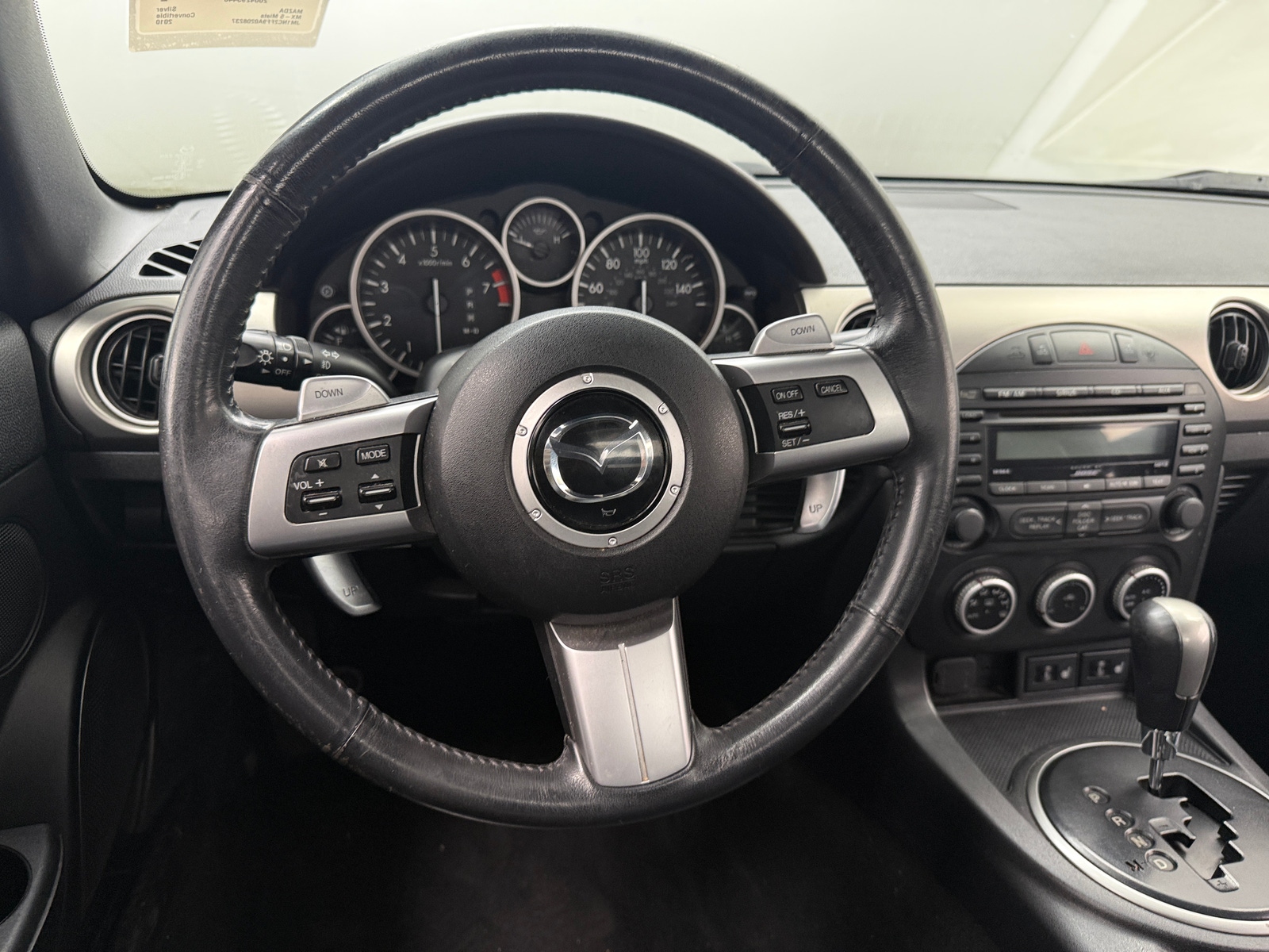 Thumbnail: 2010 Mazda MX-5 Miata - 3