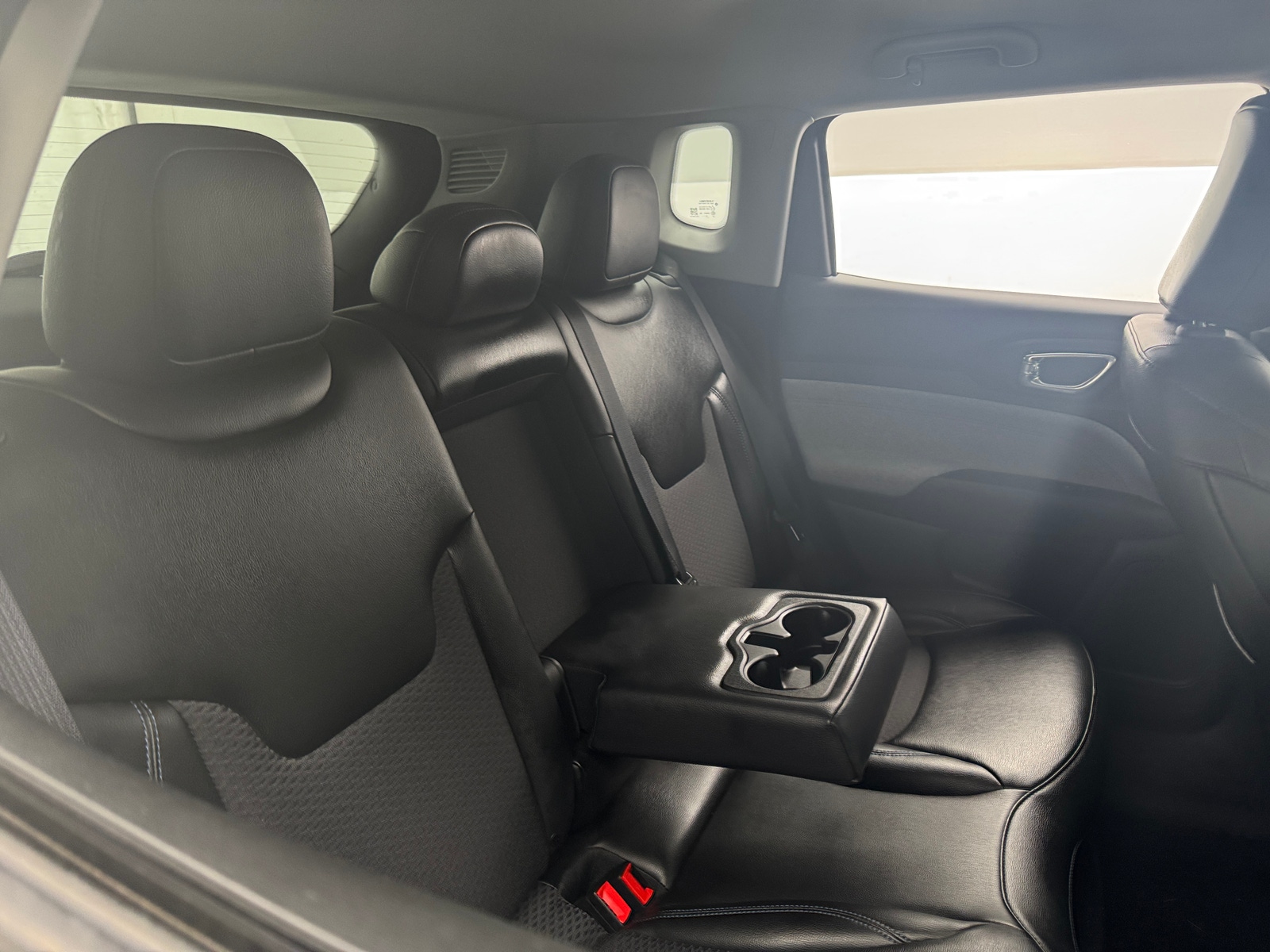 Thumbnail: 2022 Jeep Compass - 6