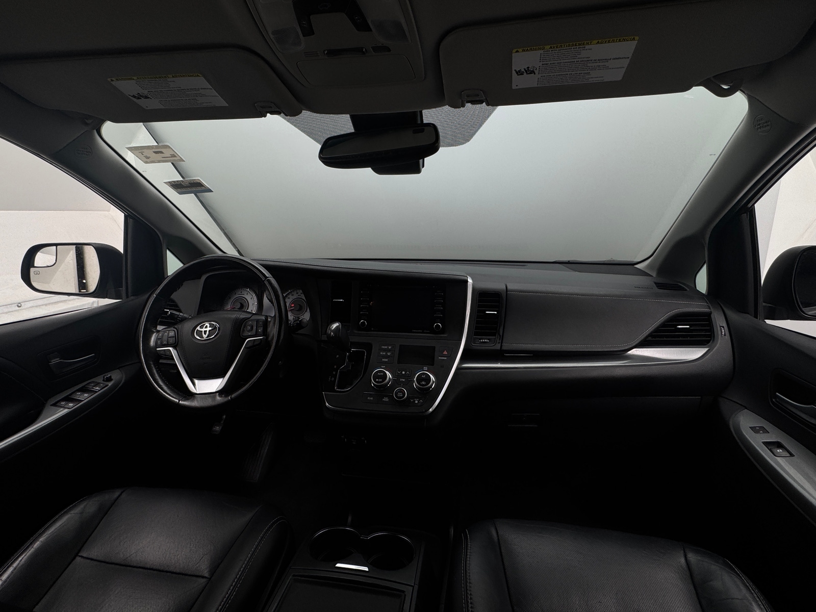 Thumbnail: 2018 Toyota Sienna - 2