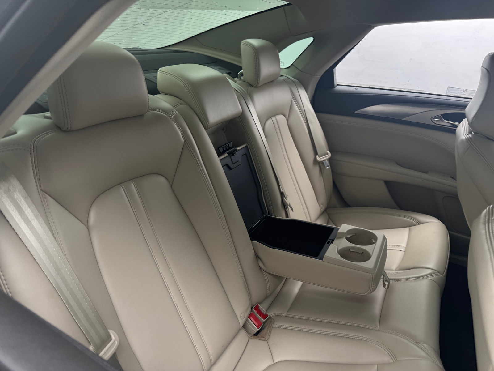 Thumbnail: 2020 Lincoln MKZ - 6