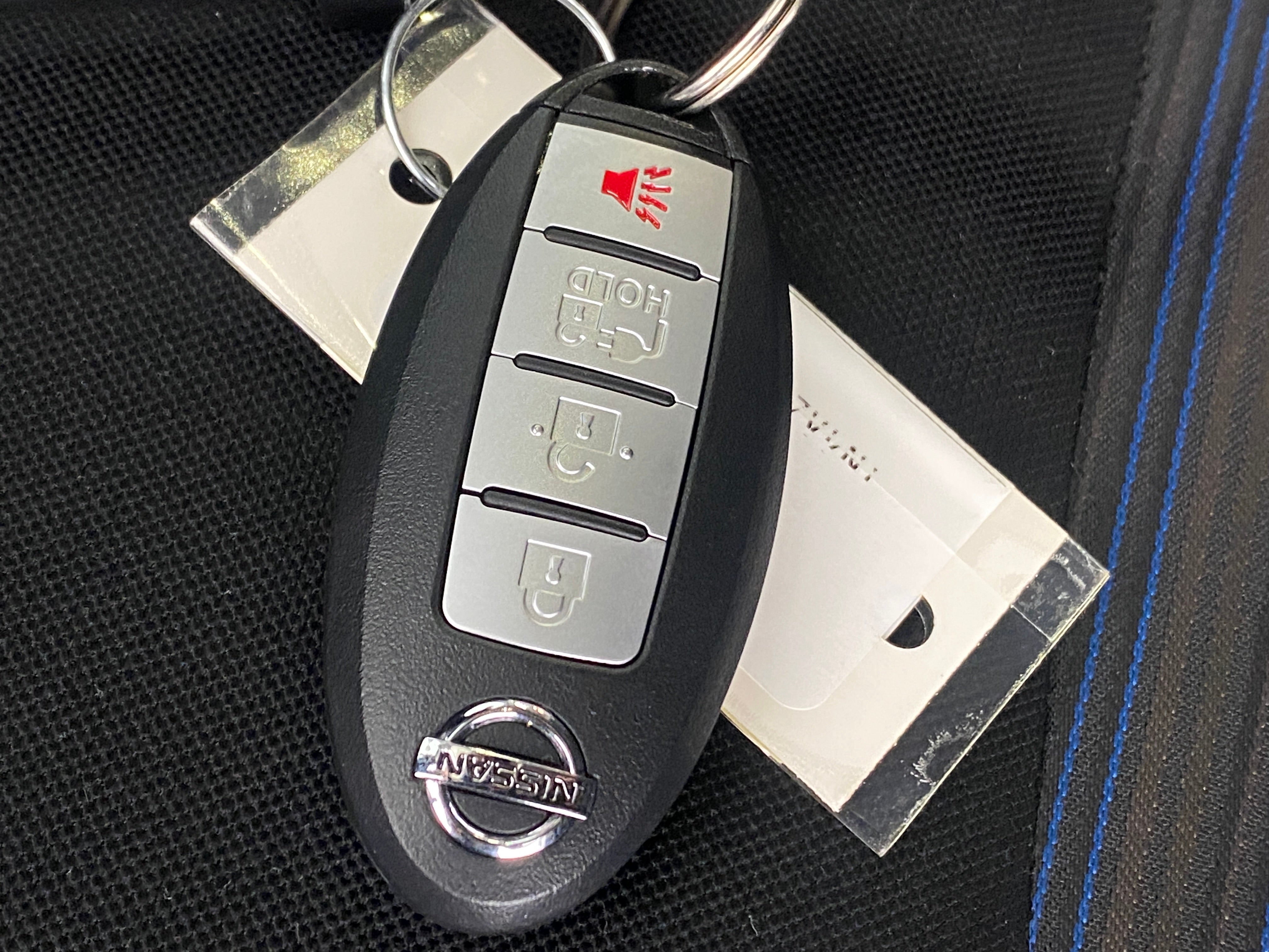 Used 2022 Nissan LEAF SV with VIN 1N4AZ1CV2NC554790 for sale in Oak Creek, WI