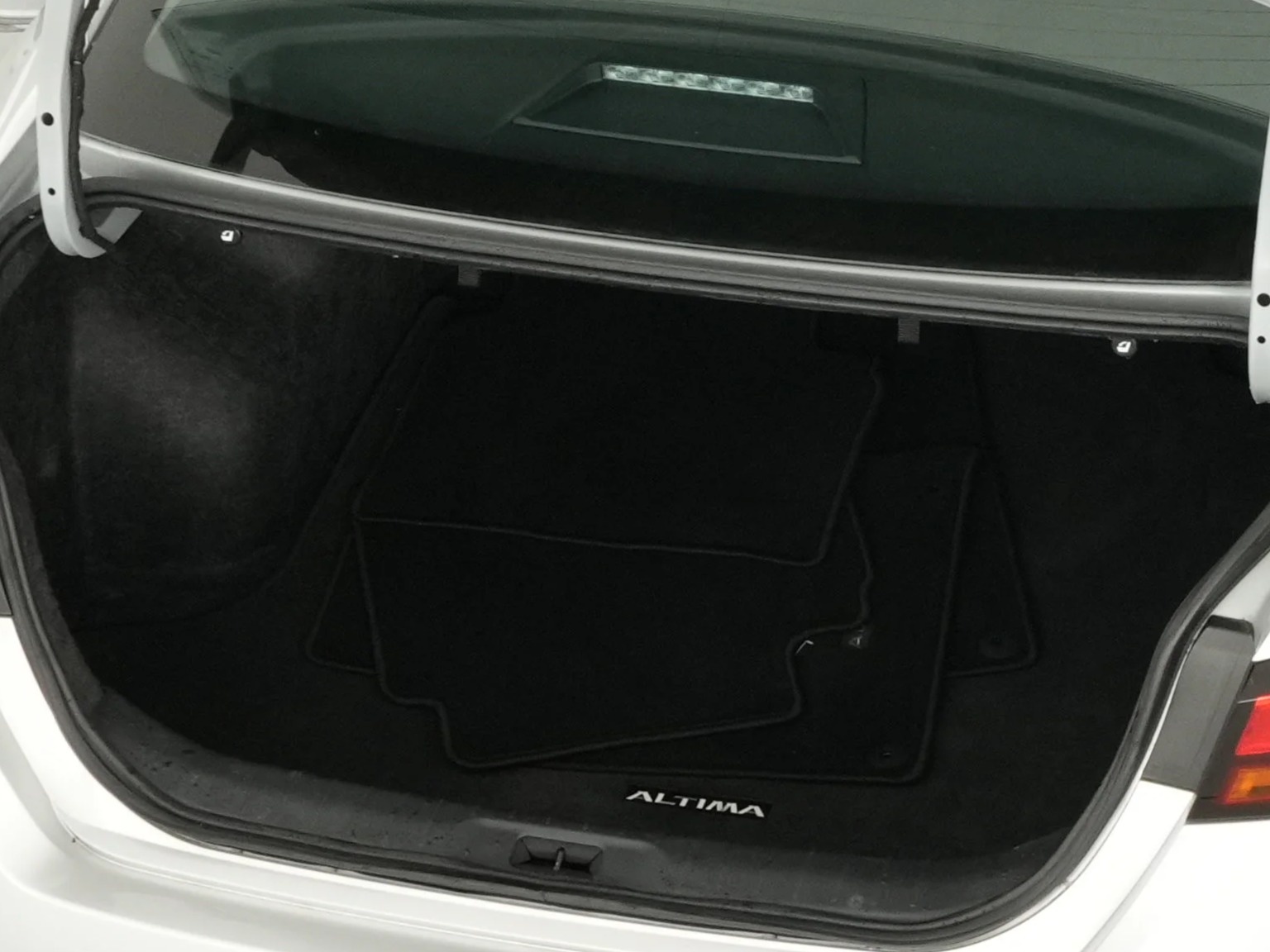 Thumbnail: 2024 Nissan Altima - 7