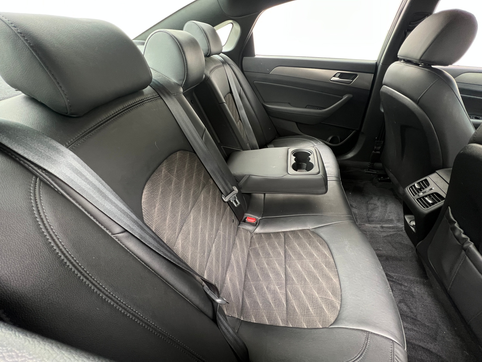 Thumbnail: 2018 Hyundai Sonata - 6