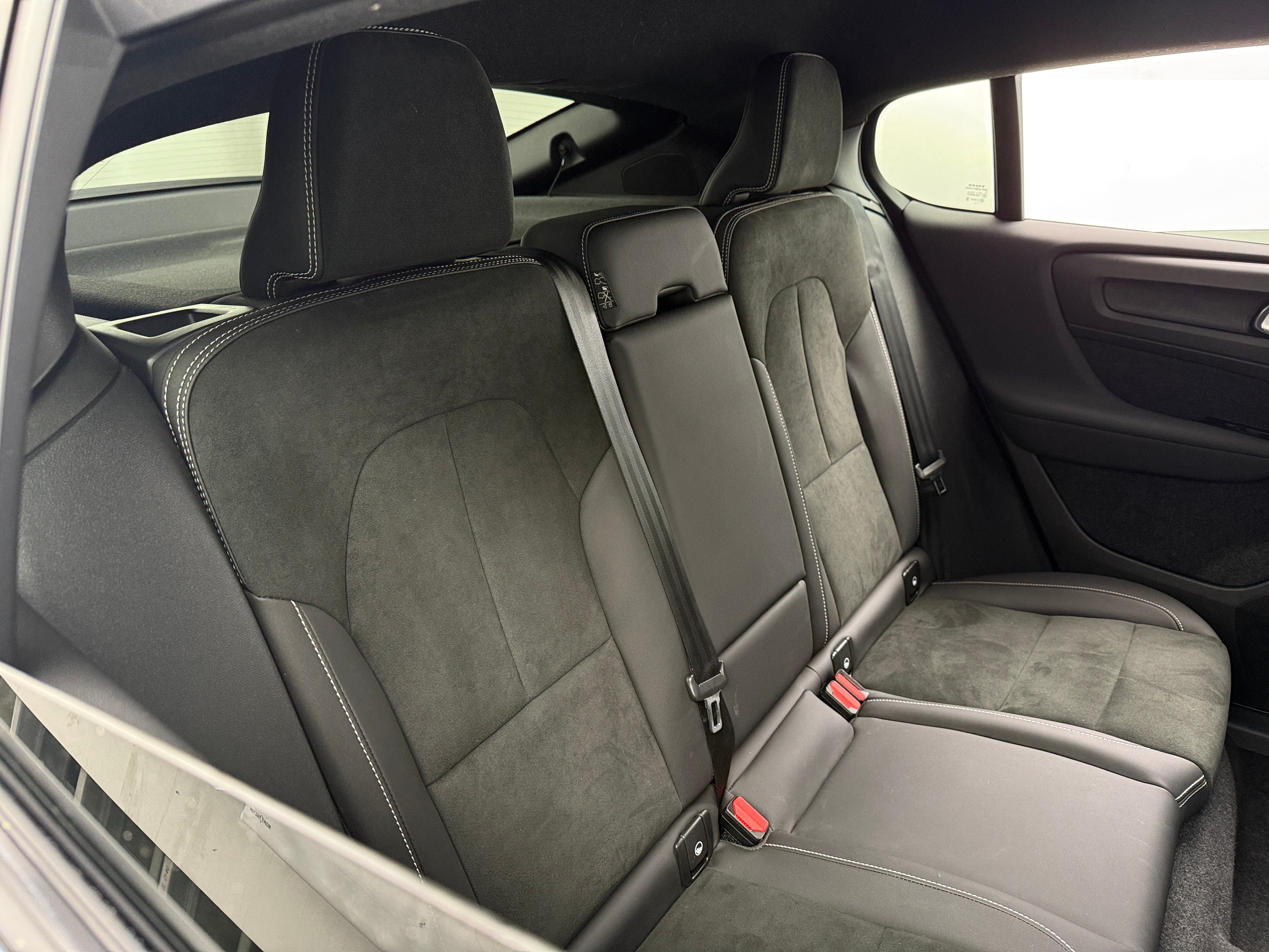 Used 2023 Volvo C40 Ultimate with VIN YV4ED3GM3P2031484 for sale in Oak Creek, WI