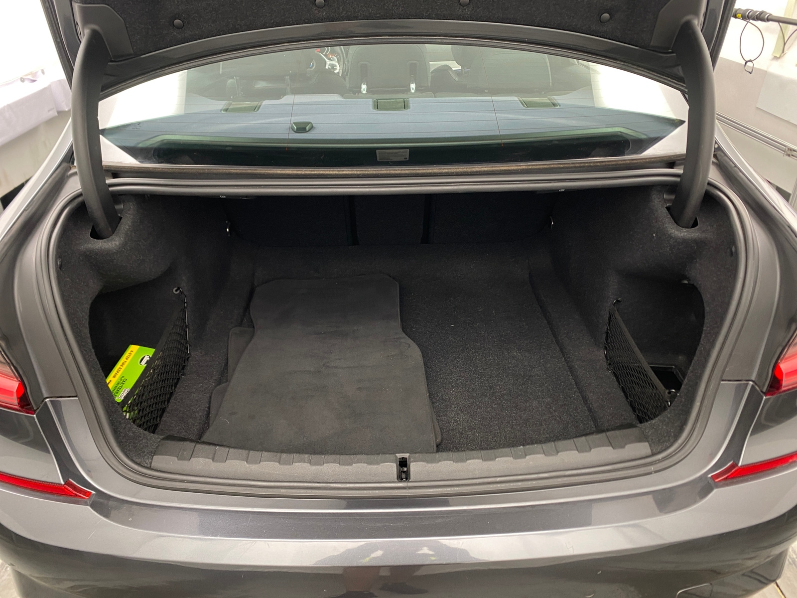 Thumbnail: 2020 BMW 3 Series - 6