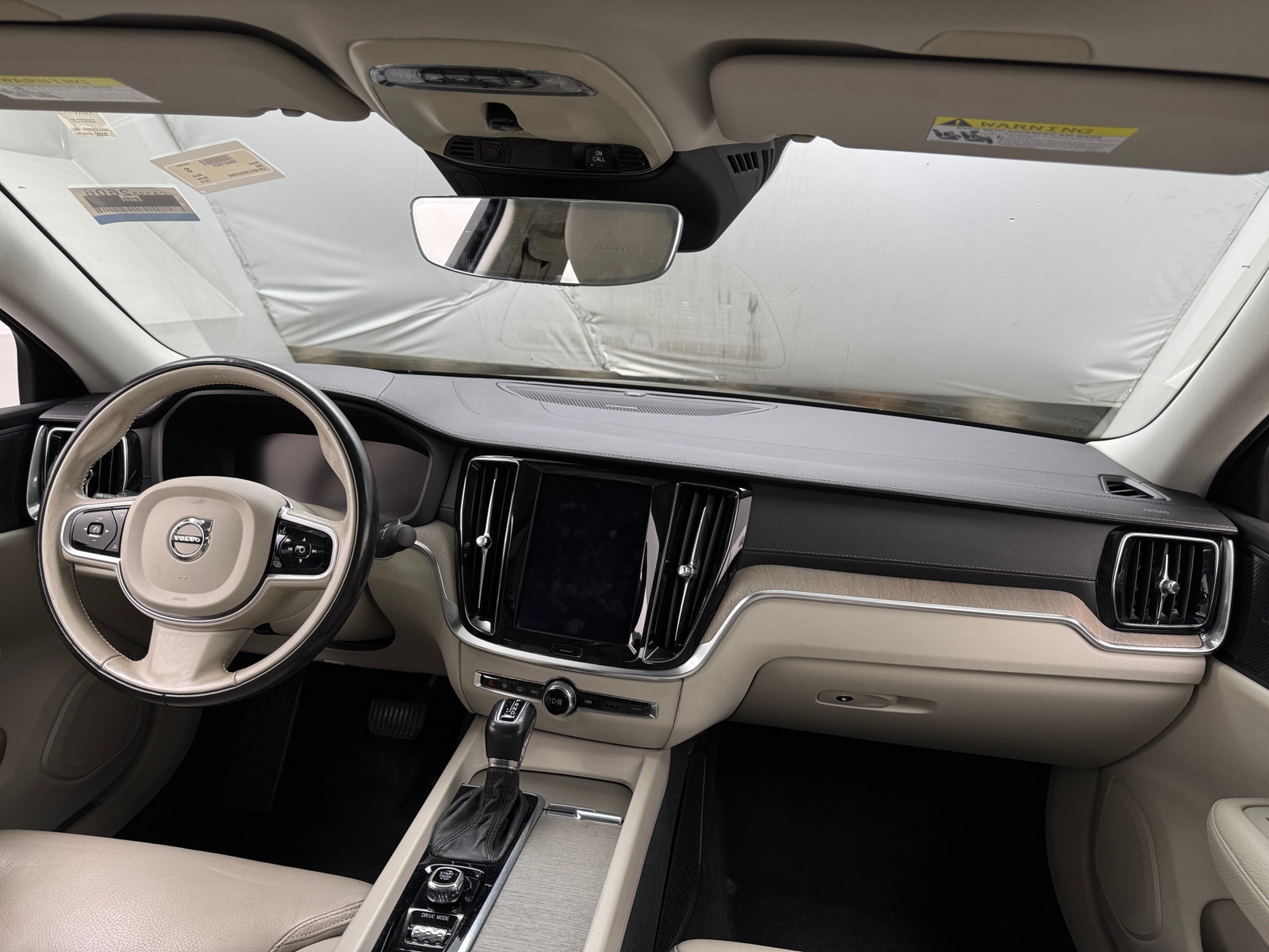 Thumbnail: 2019 Volvo S60 - 2