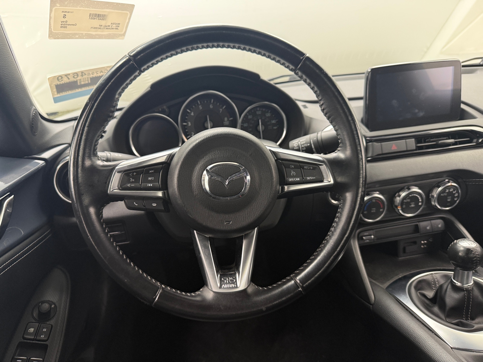 Thumbnail: 2020 Mazda MX-5 Miata - 4