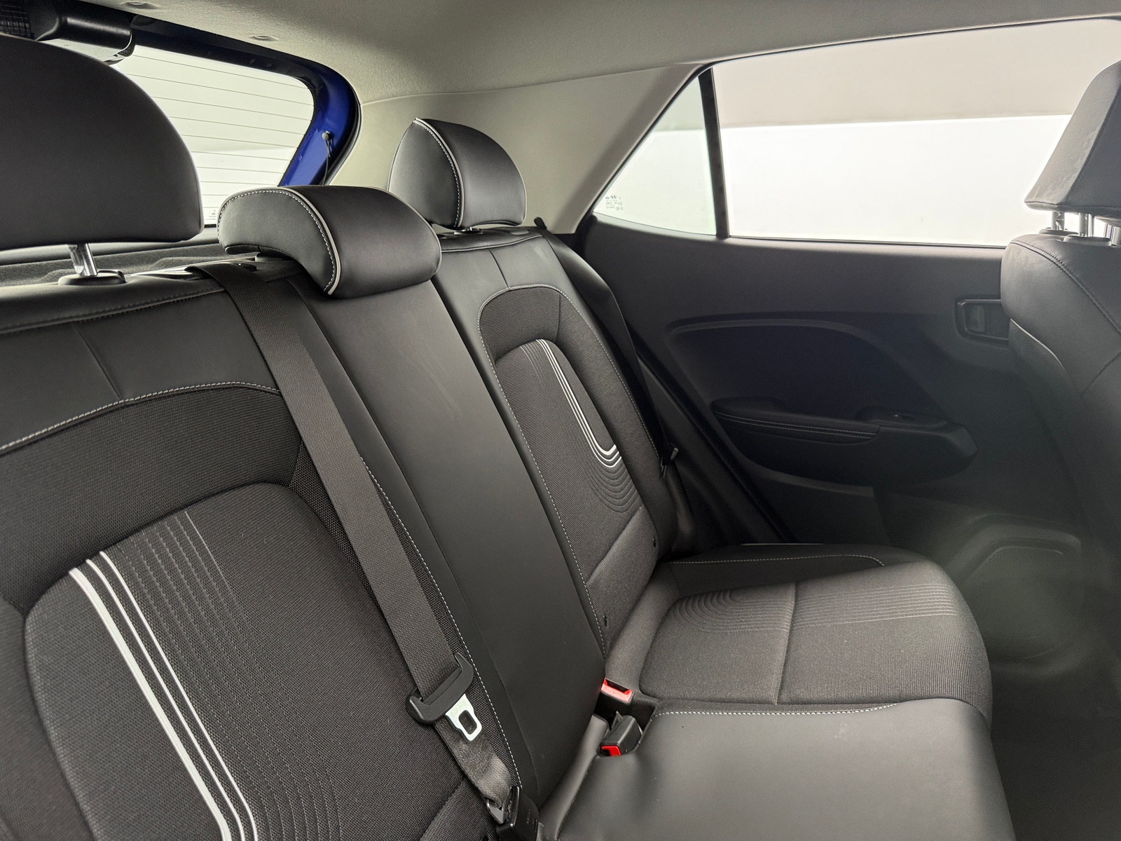 Thumbnail: 2023 Hyundai Venue - 5