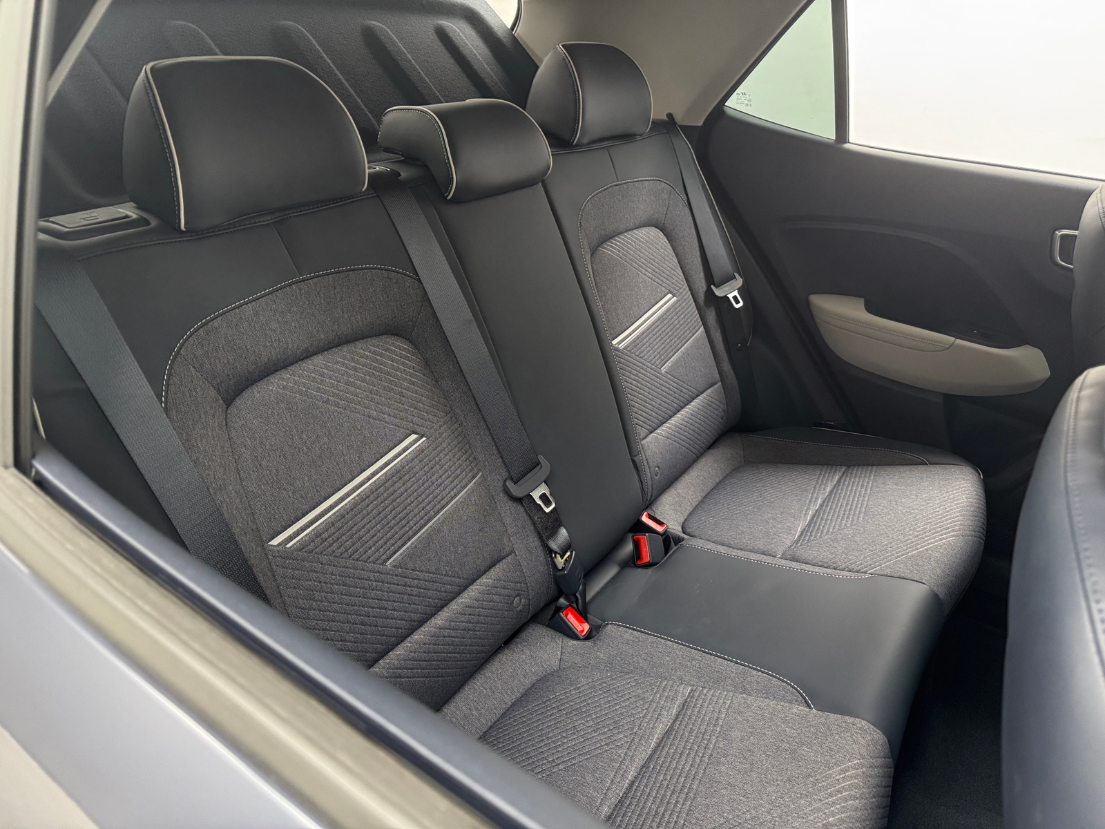 Thumbnail: 2025 Hyundai Venue - 5