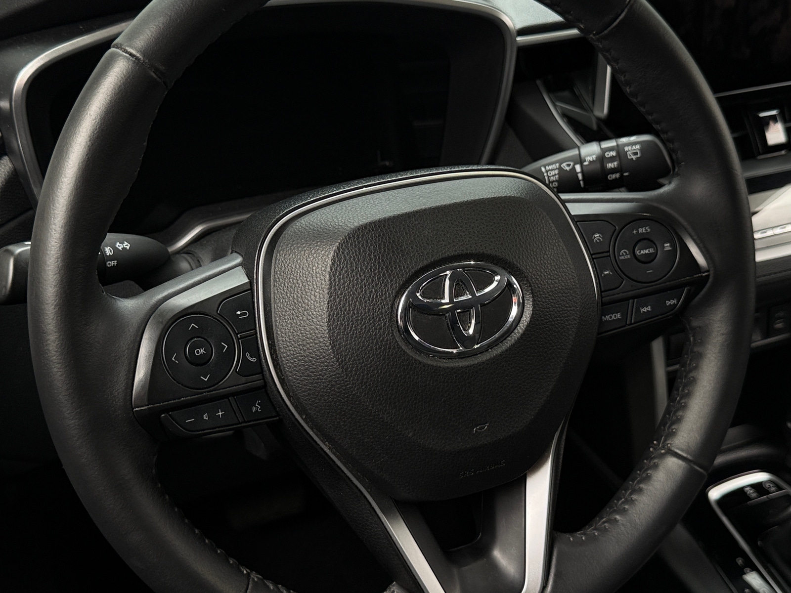 Thumbnail: 2024 Toyota Corolla Cross - 4