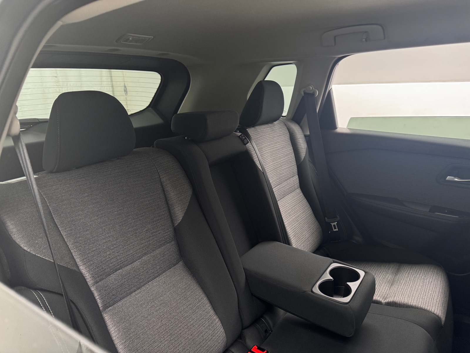 Thumbnail: 2021 Nissan Rogue - 6