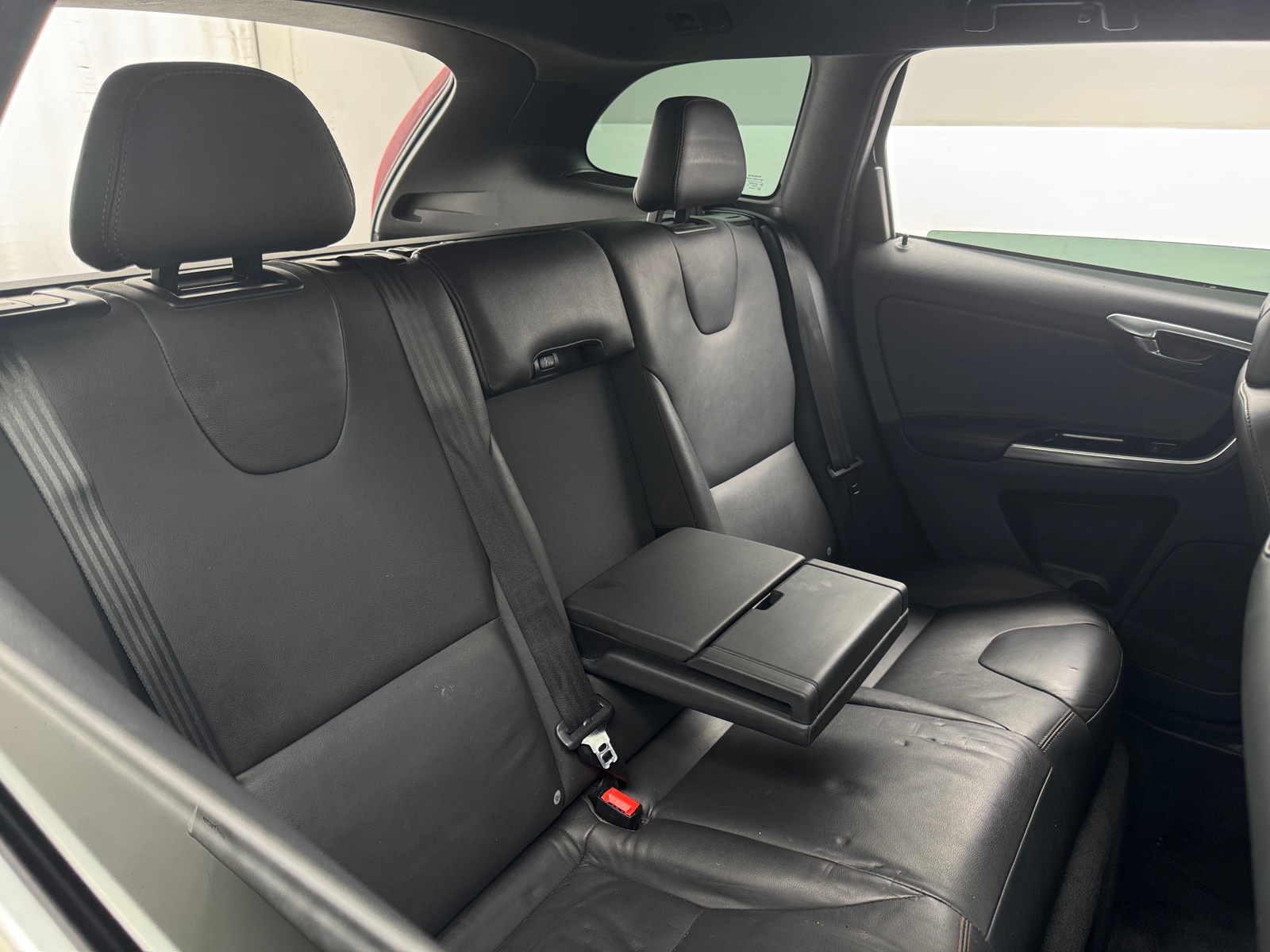 Thumbnail: 2016 Volvo XC60 - 5