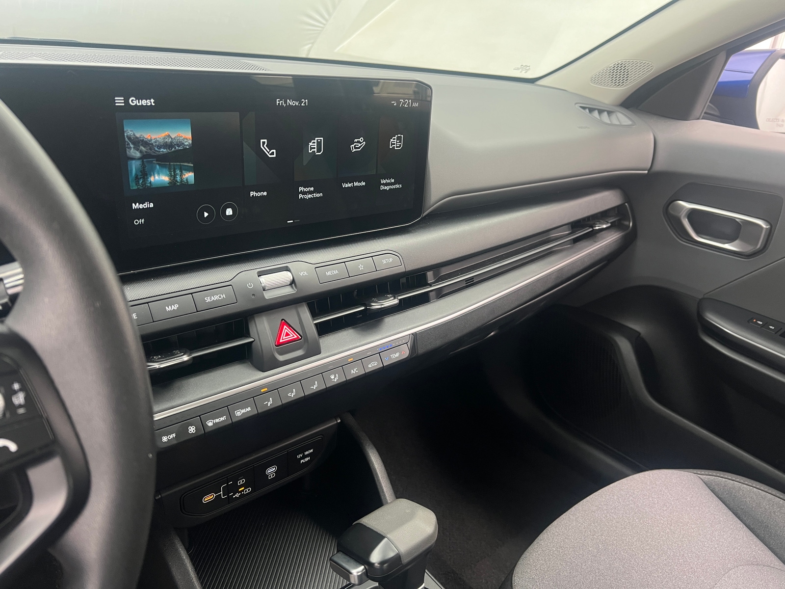 Thumbnail: 2025 Kia K4 - 4