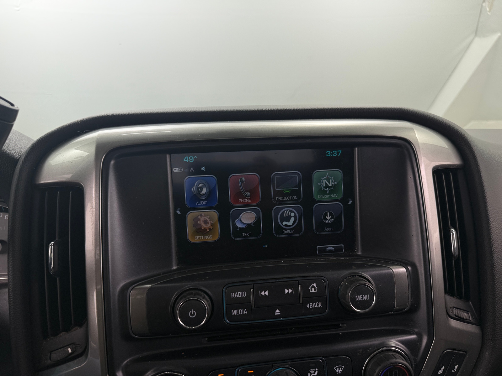 Thumbnail: 2018 Chevrolet Silverado 1500 - 4