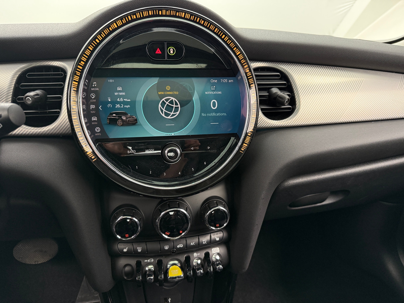 Thumbnail: 2024 MINI Cooper Hardtop - 3